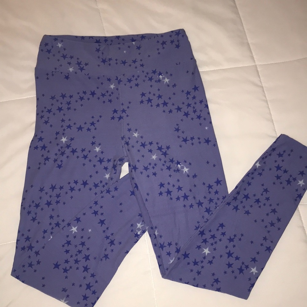 ⭐️ LuLaRoe One Size Star Print leggings